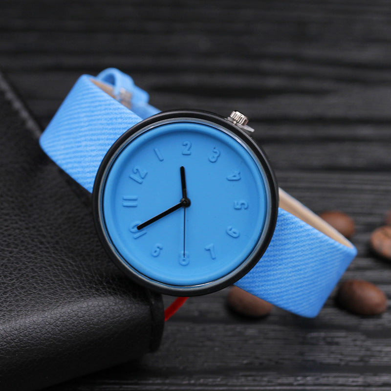 Creative Ladies Quartz Watch – Stylish Women’s Timepiece