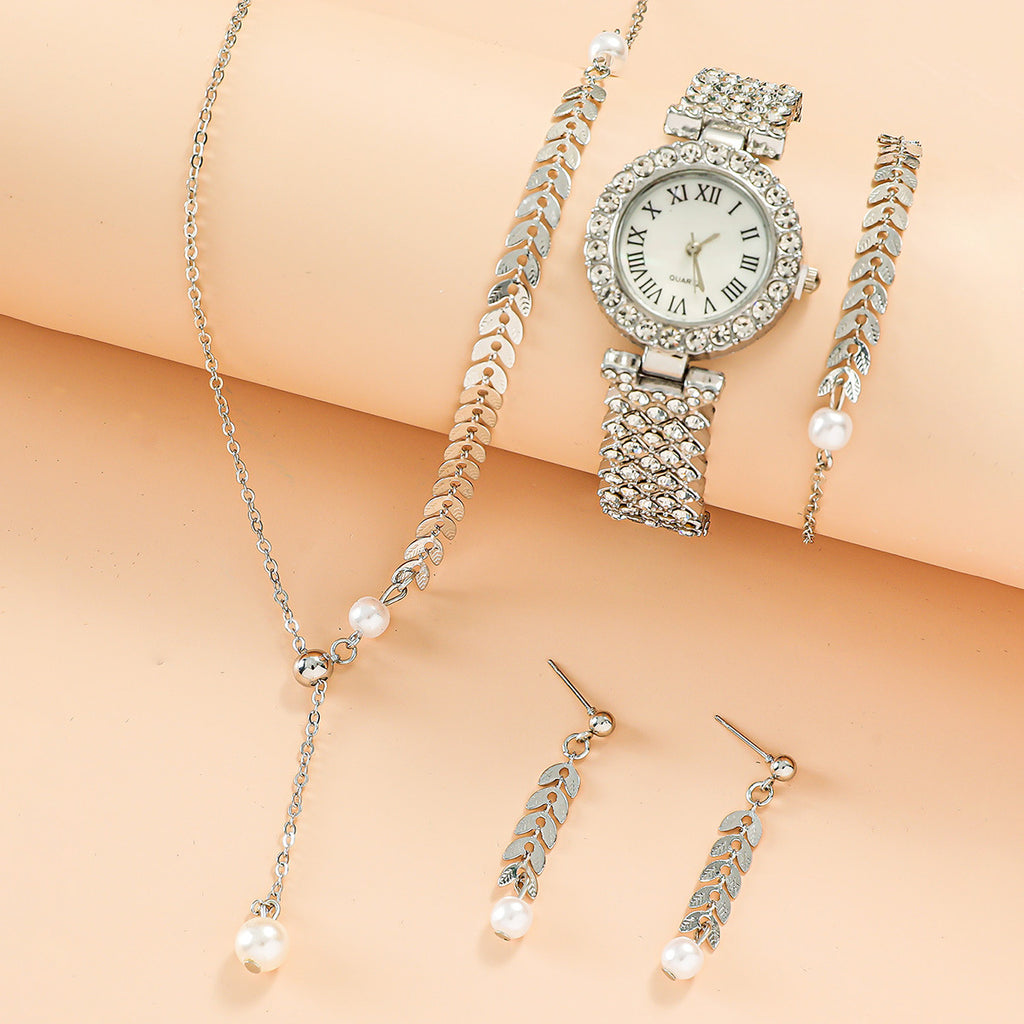 Diamond Women’s Watch – Luxury Fashion Rhinestone Quartz Bracelet Wristwatch