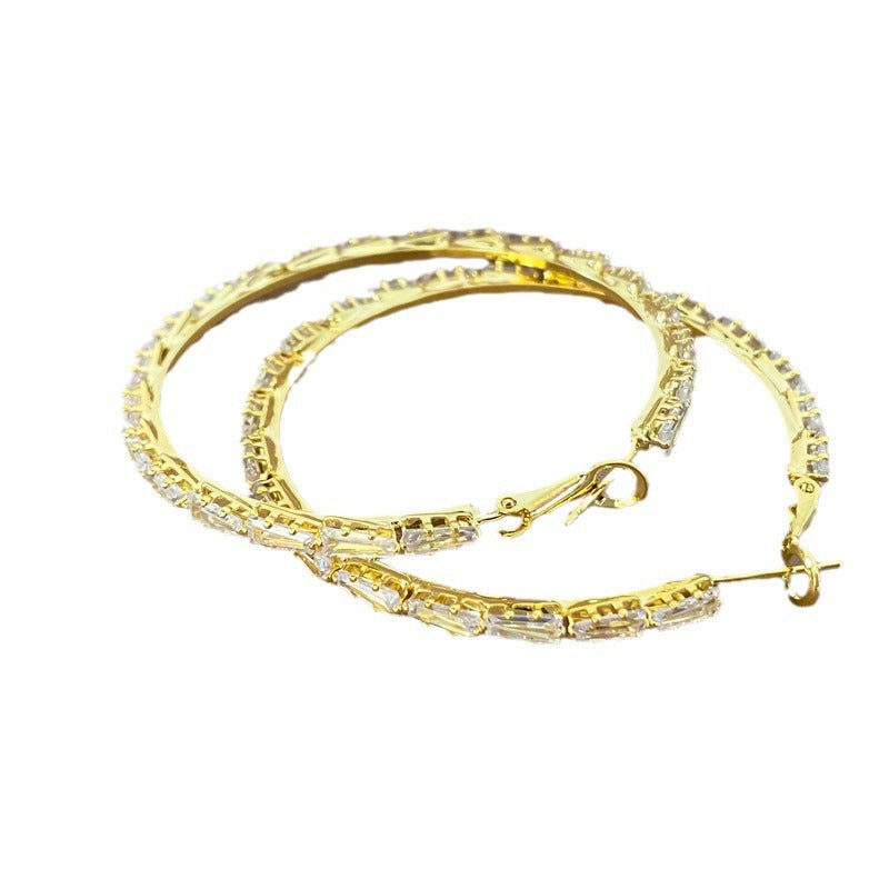 Luxury Diamond-Encrusted Big Circle Earrings – Shiny Advanced Design for Women